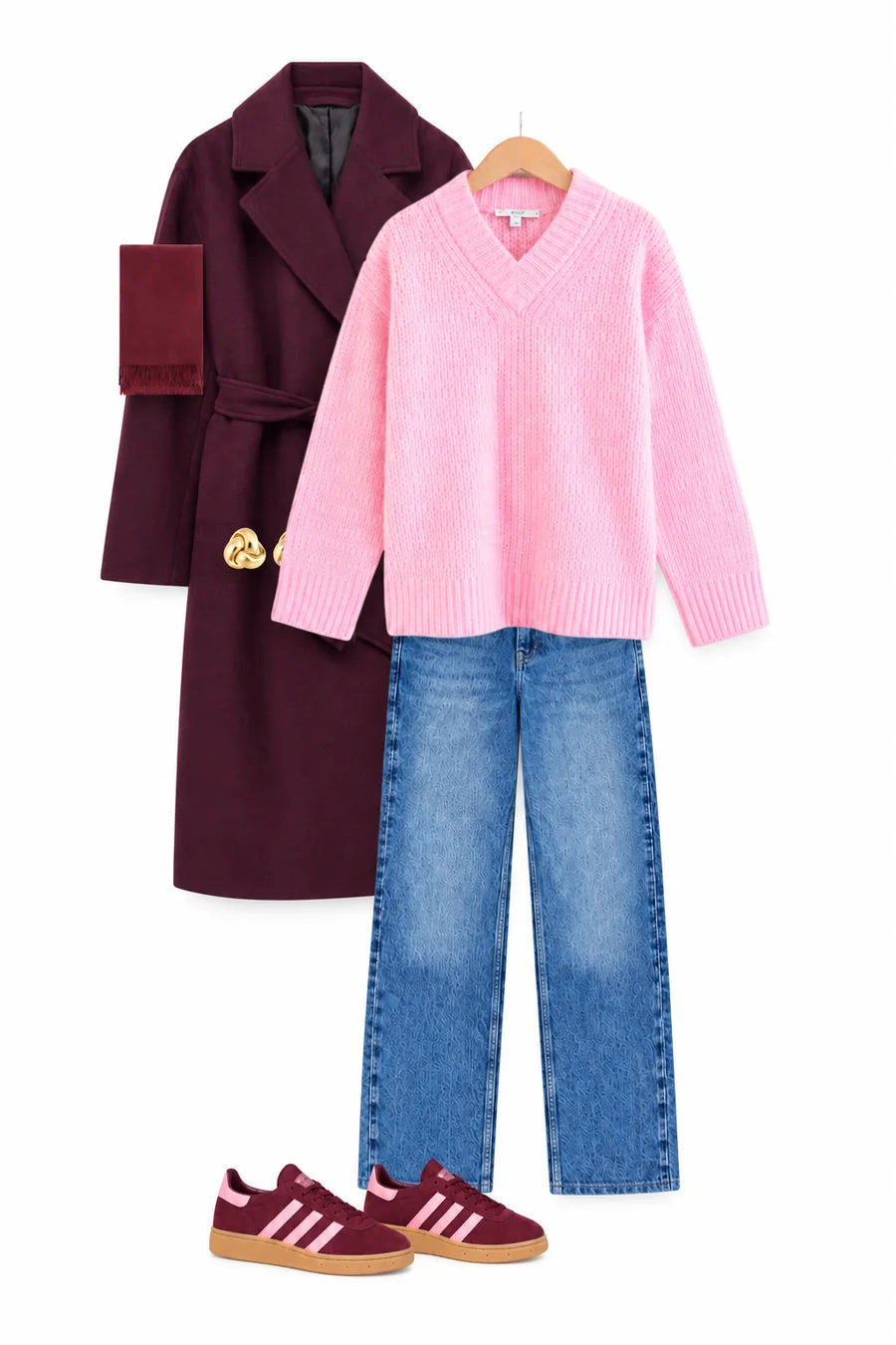Look Mimosa: abrigo burdeos, jersey rosa y vaquero